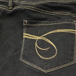 GloriaBlack Jeans with Gold Stitching